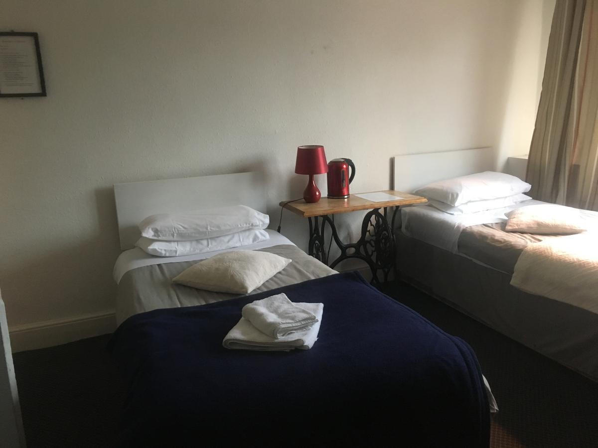 The George Hotel Kilsby Екстер'єр фото